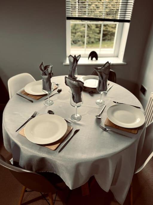 Lakeland Living - Devenish Manor Эннискиллен Экстерьер фото